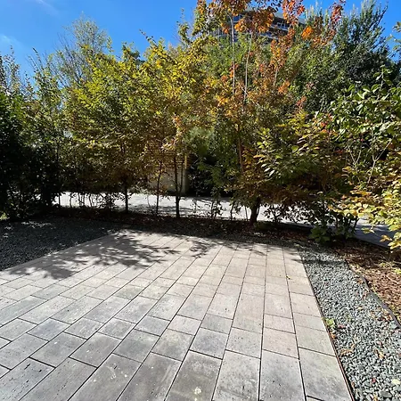 شقة Retro La - Aviatiei Park - Parking - Netflix - Private Garden