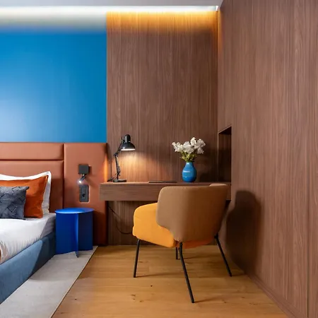 Apartment Retro La - Aviatiei Park - Parking - Netflix - Private Garden *
