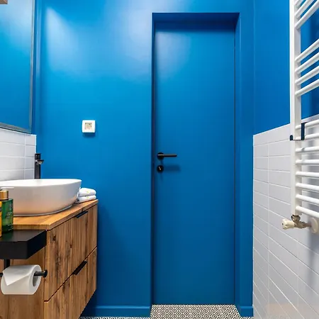 Retro La - Aviatiei Park - Parking - Netflix - Private Garden Apartment