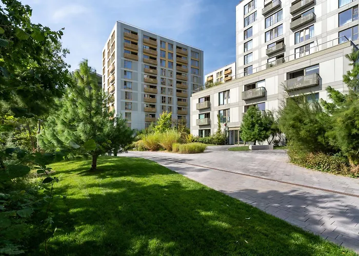 Lägenhet Retro La - Aviatiei Park - Parking - Netflix - Private Garden