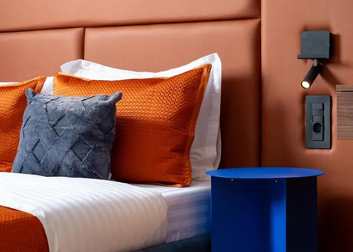 Apartament Retro La - Aviatiei Park - Parking - Netflix - Private Garden Bucureşti