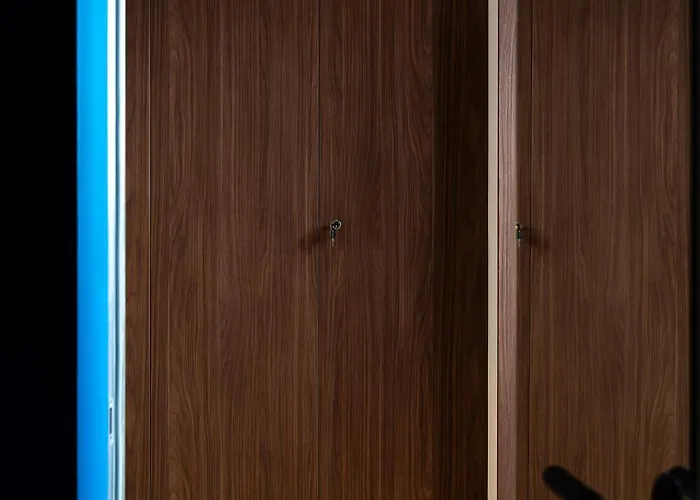 Apartament Retro La - Aviatiei Park - Parking - Netflix - Private Garden