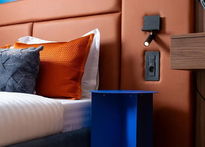 Retro La - Aviatiei Park - Parking - Netflix - Private Garden * Bukarest