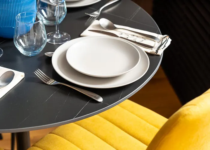 Retro La - Aviatiei Park - Parking - Netflix - Private Garden Bucureşti