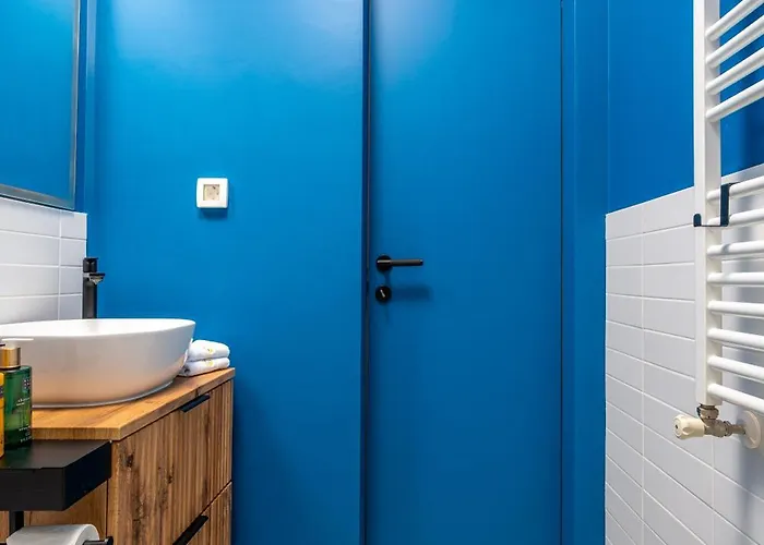 Retro La - Aviatiei Park - Parking - Netflix - Private Garden Apartament