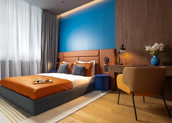 Retro La - Aviatiei Park - Parking - Netflix - Private Garden *