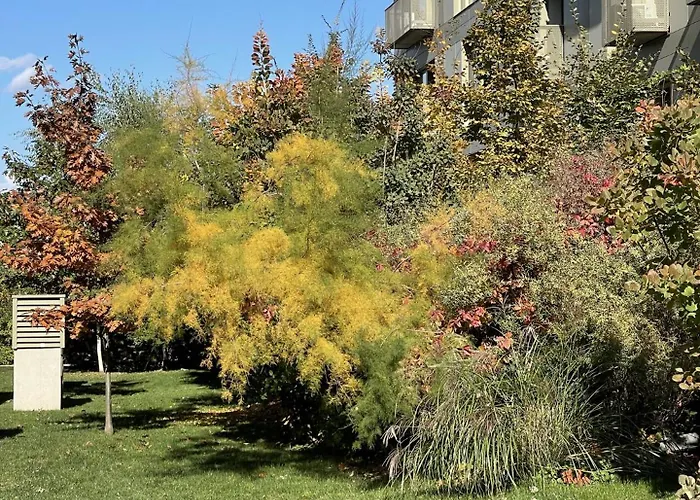 Retro La - Aviatiei Park - Parking - Netflix - Private Garden Apartamento *
