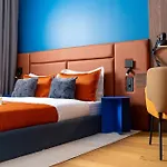 Retro La - Aviatiei Park - Parking - Netflix - Private Garden Apartment Bucharest