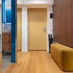 Retro La - Aviatiei Park - Parking - Netflix - Private Garden Apartment *