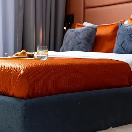 Apartment Retro La - Aviatiei Park - Parking - Netflix - Private Garden Bucharest