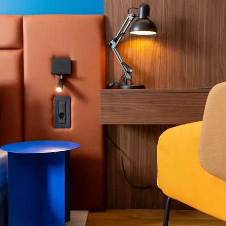 아파트 Retro La - Aviatiei Park - Parking - Netflix - Private Garden *