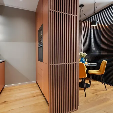 Retro La - Aviatiei Park - Parking - Netflix - Private Garden * Bucharest