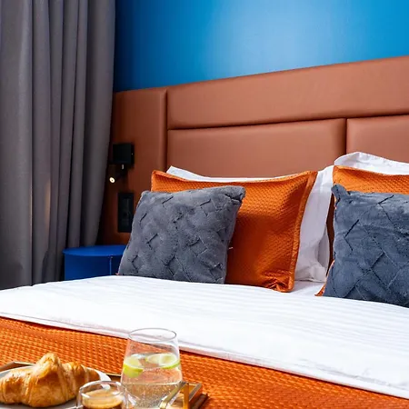 Appartement Retro La - Aviatiei Park - Parking - Netflix - Private Garden