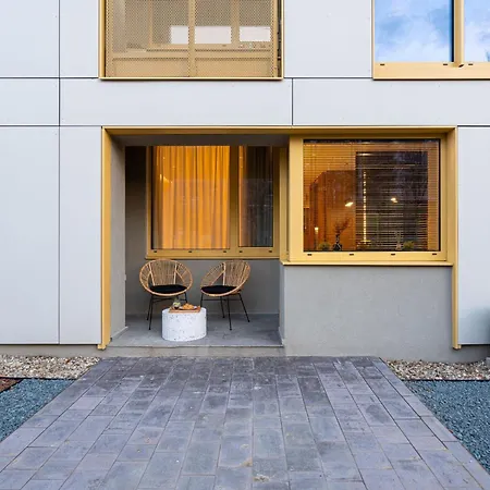 Retro La - Aviatiei Park - Parking - Netflix - Private Garden Boekarest